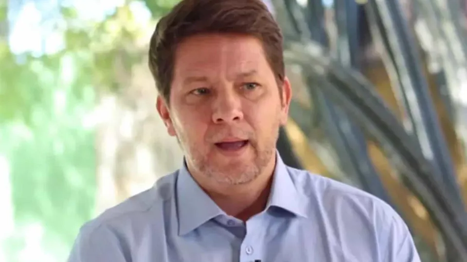 Mário Frias nega uso de emendas em filme sobre Bolsonaro