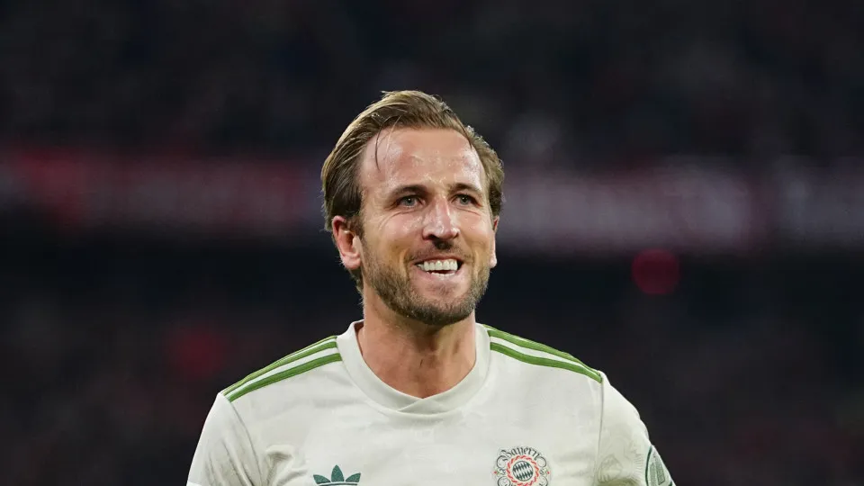 Harry Kane brilha e Bayern vence Real na Champions