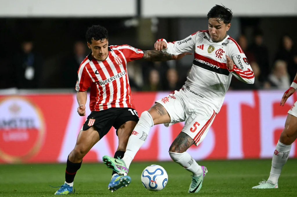 Flamengo segura empate com Estudiantes na semifinal da Libertadores