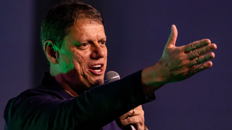 Tarcísio defende autonomia da Polícia após operação ligada a filme sobre Bolsonaro