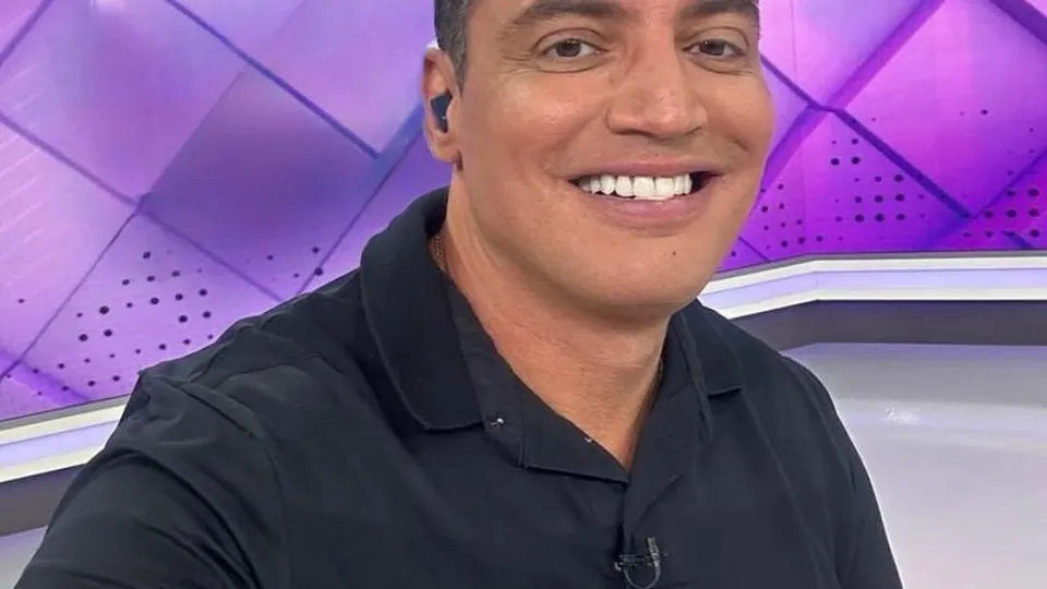 Empresa de Leo Dias recebeu R$ 9,9 mi do Banco Master