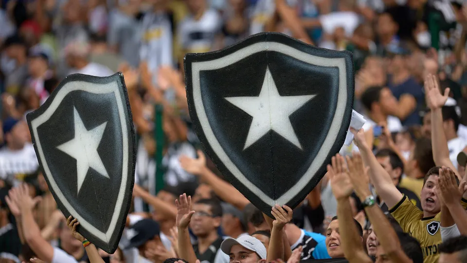 Botafogo e Eagle fecham acordo e suspendem ações judiciais