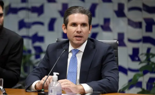 Audiência da PEC 6x1 deve começar na Paraíba