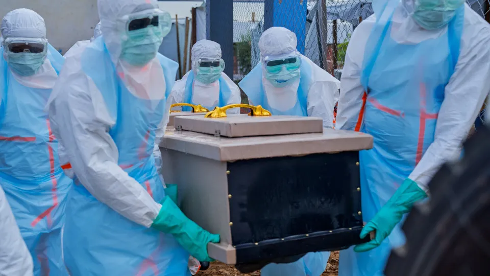 Surto de Ebola no Congo já soma 1.751 mortes, alerta OMS
