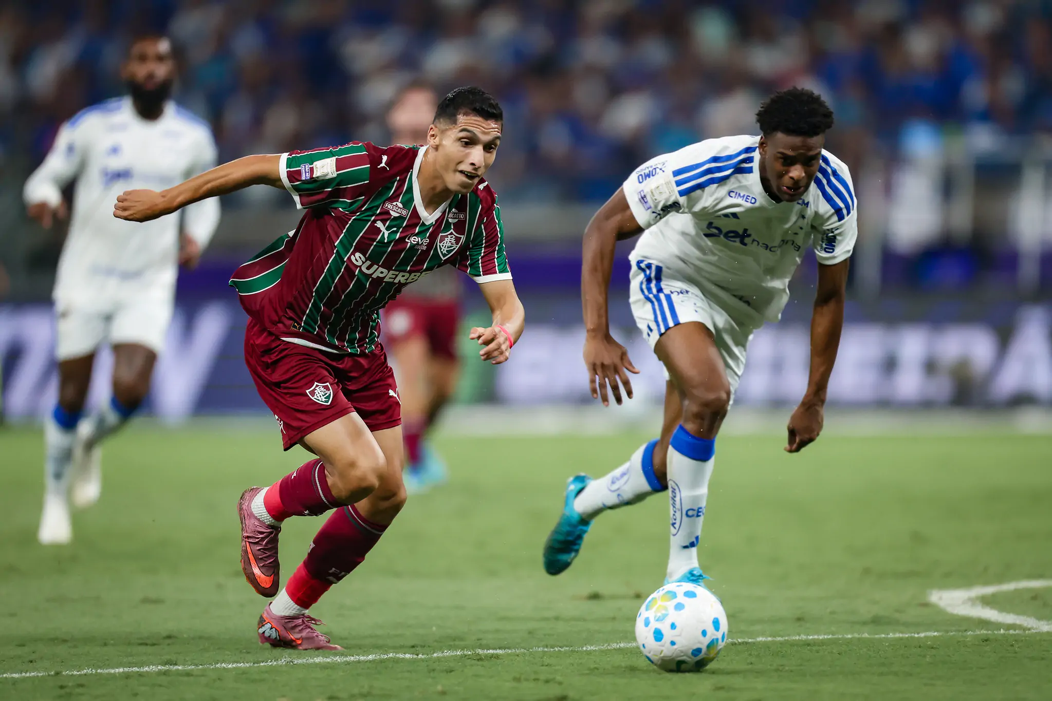 Fluminense empata com Cruzeiro e mantém terceira posição no Brasileirão