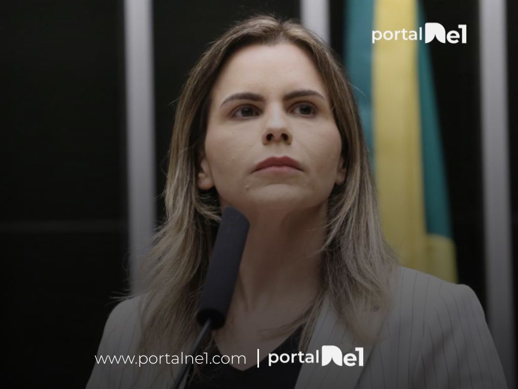 Empregada doméstica processa deputada Clarissa Tércio (PP) por suposta falta de registro em carteira