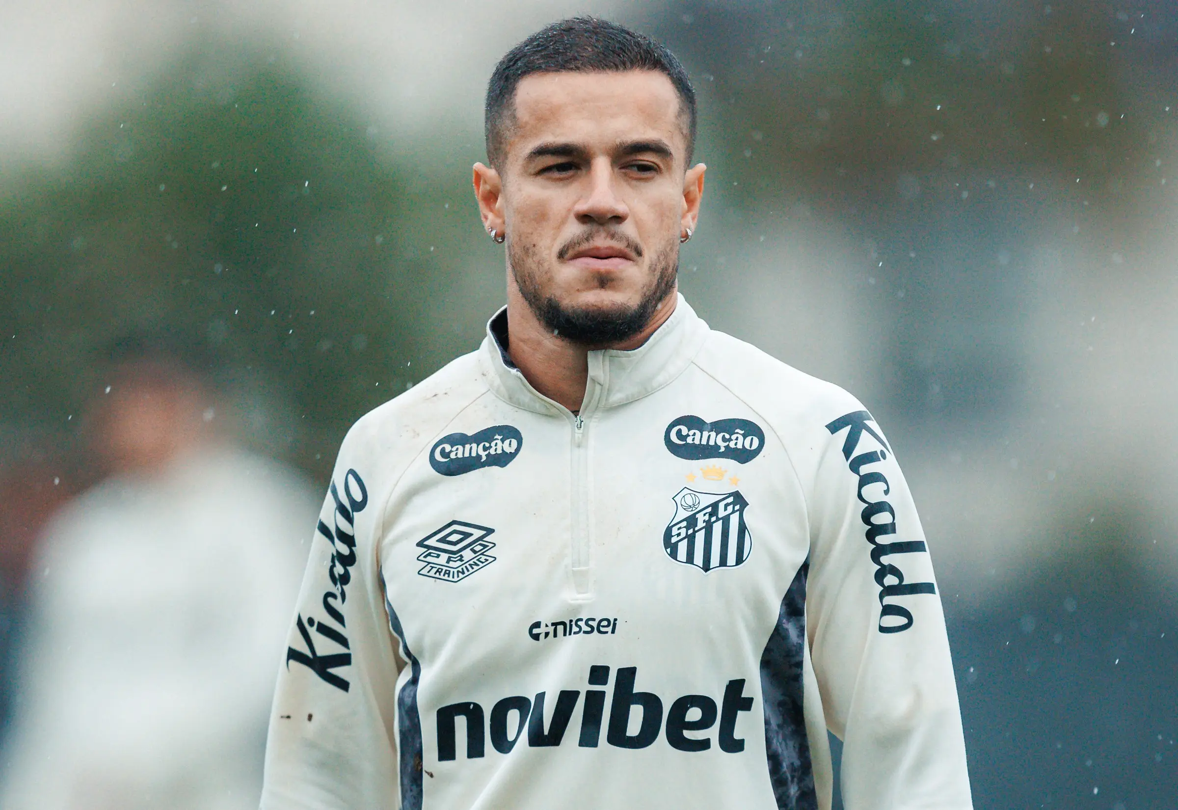 Santos inicia preparação para decisão com Atlético-MG