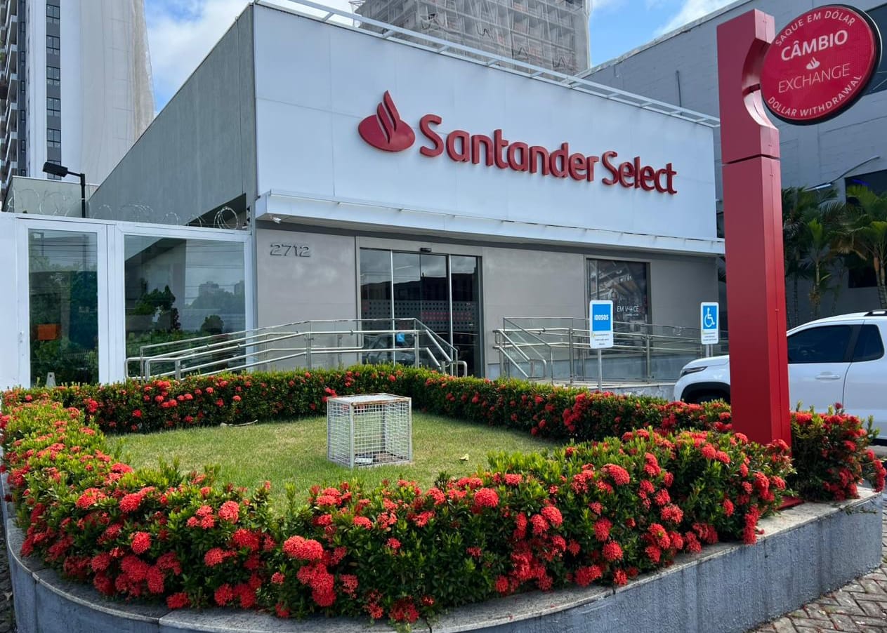 Santander lança programa para PcDs na área de investimentos na Paraíba