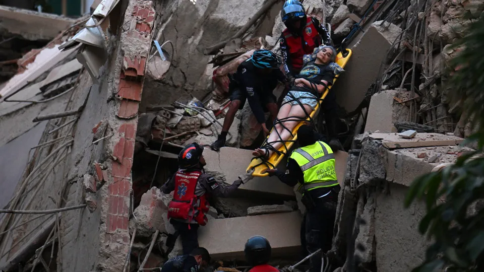 Terremoto de magnitude 7,1 atinge a Venezuela e causa pânico