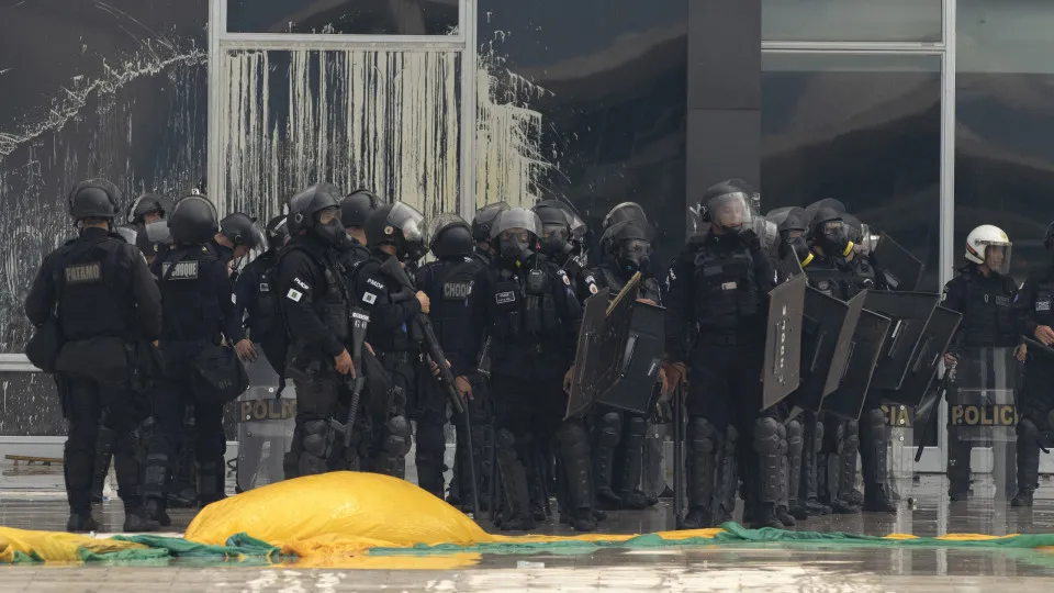 PM do DF expulsa coronéis por omissão no 8 de janeiro