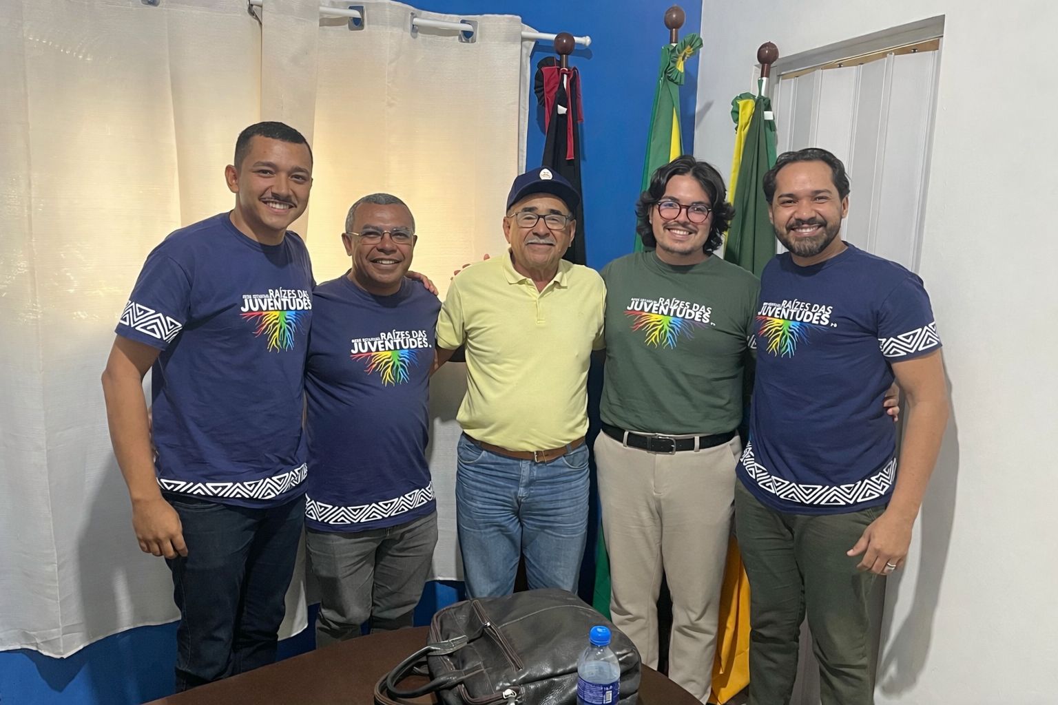 Rede Raízes das Juventudes discute políticas públicas com gestão de Tacima