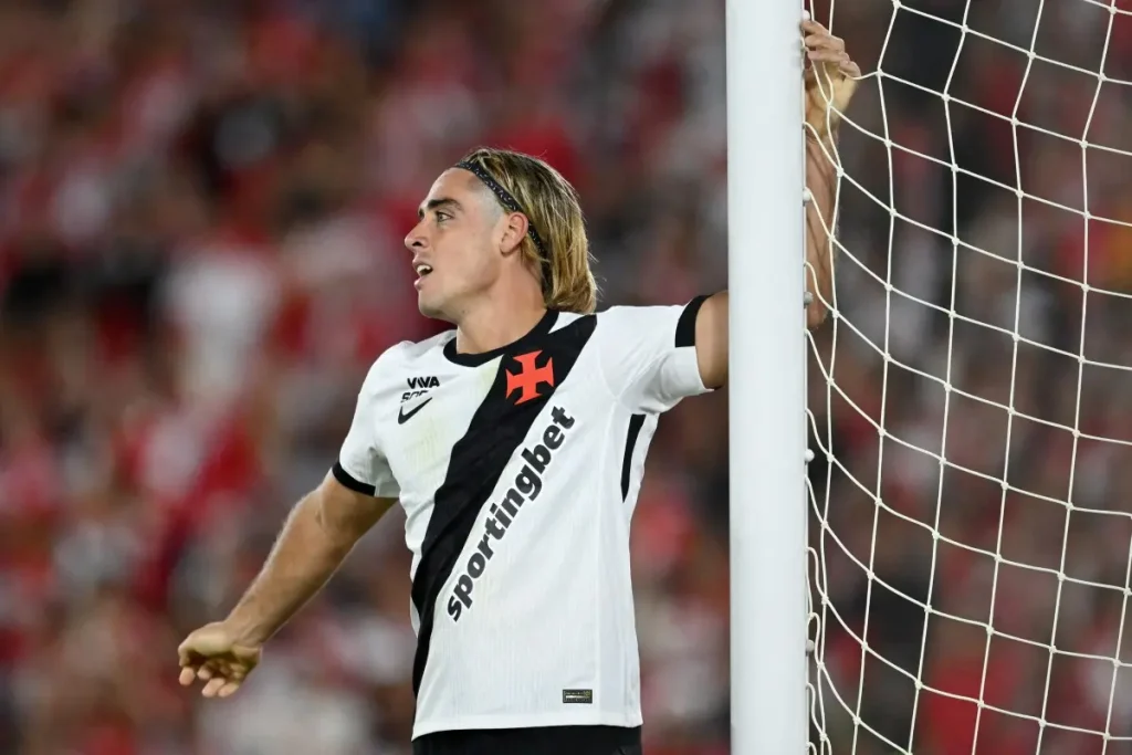 Vasco empata com Santa Fe e deixa quartas da Sul-Americana em aberto