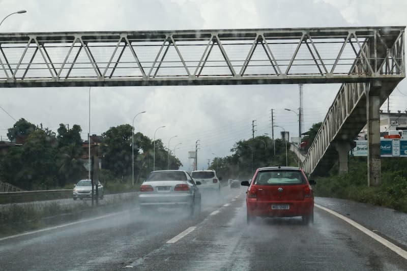 Inmet emite alerta de chuvas intensas para 94 cidades da PB