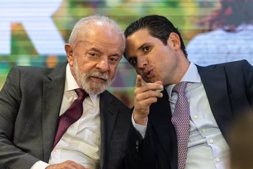 Lula e Hugo Motta articulam reunião sobre fim da escala 6x1