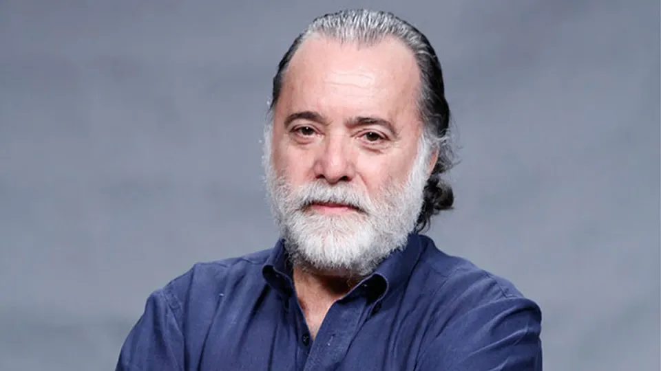 Tony Ramos comenta cena de nu e diz que nunca enviaria nudes