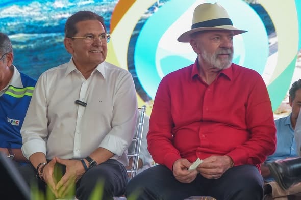 Adriano Galdino prevê visita de Lula à Paraíba para inaugurar aeroporto no Sertão
