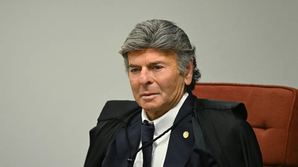 PF envia íntegra do celular de Daniel Vorcaro a ministros do STF