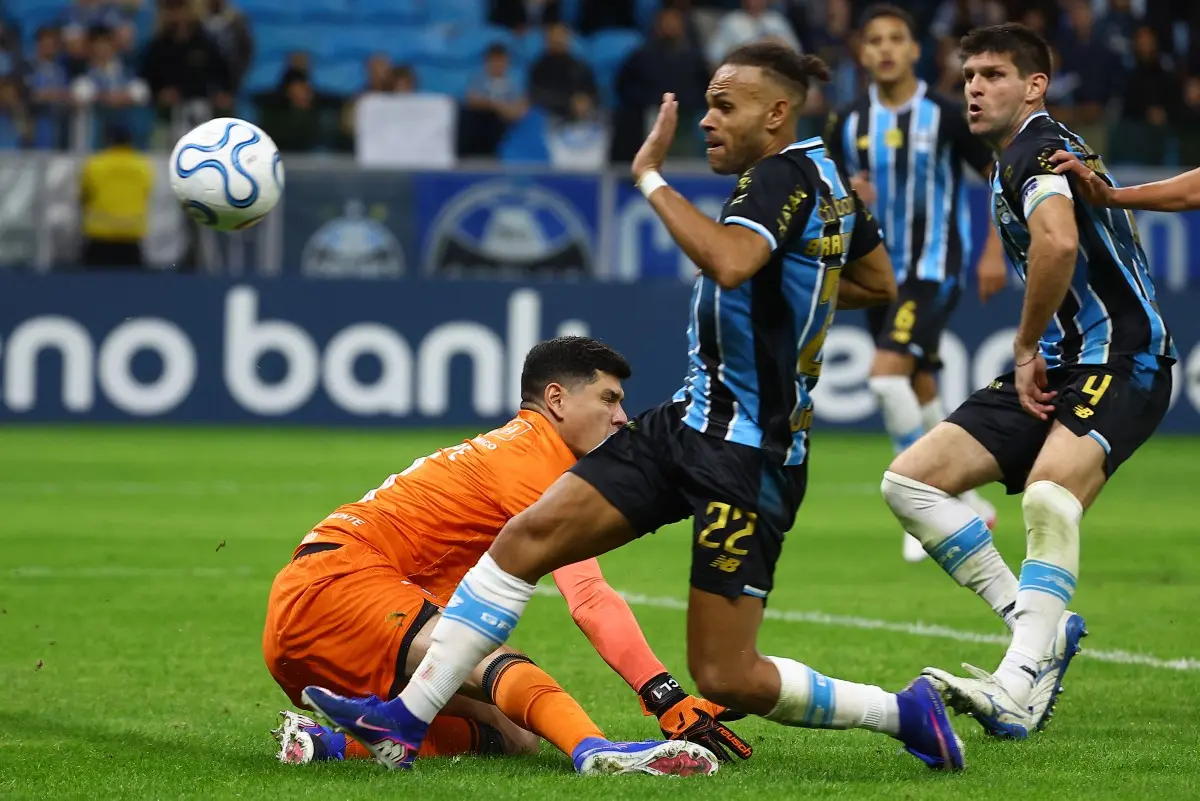 Grêmio perde para o Bolívar e é eliminado da Copa Sul-Americana
