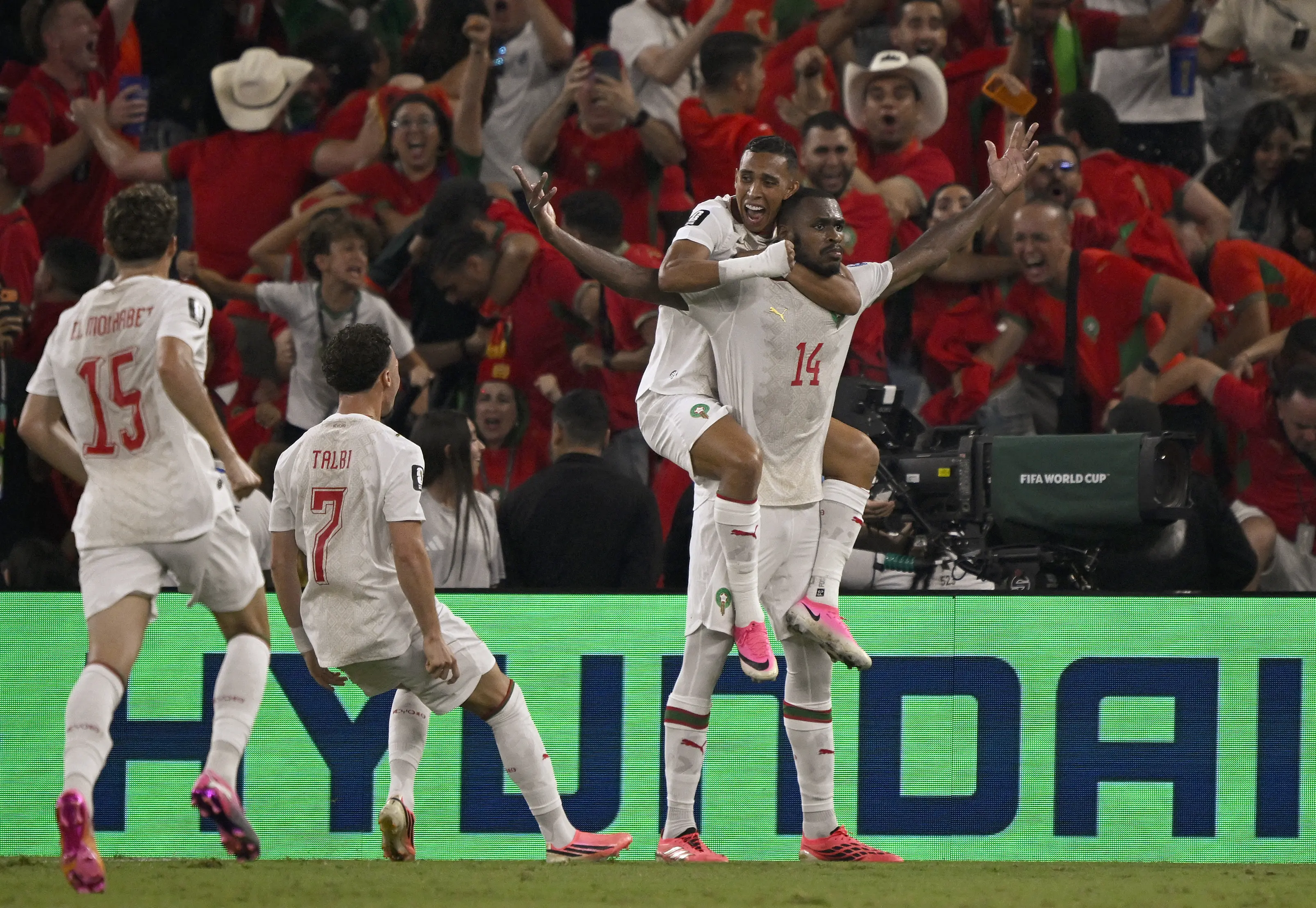 Marrocos elimina Holanda e enfrenta o Canadá nas oitavas