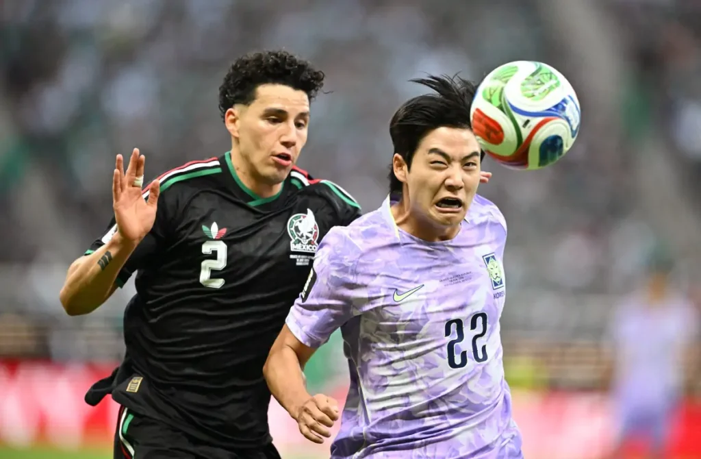 México vence Coreia do Sul e avança às oitavas da Copa