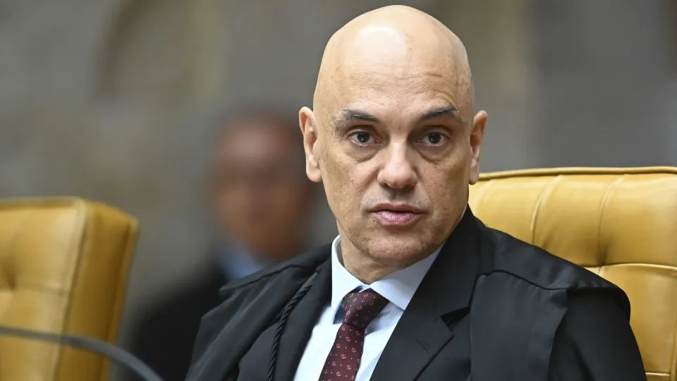 PF faz operação contra perito por vazamento ligado ao STF
