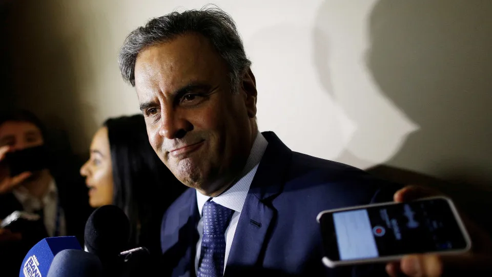 PSDB discute lançar Aécio Neves à Presidência em 2026