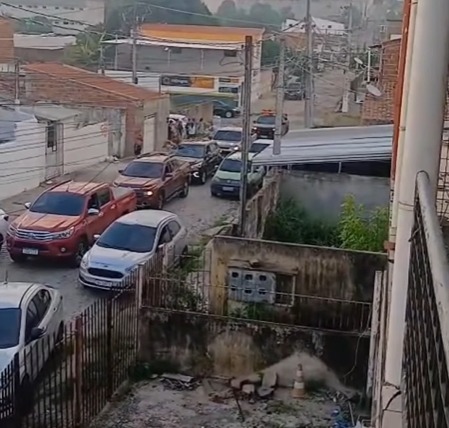 Operação Sentinela desarticula ponto de drogas próximo a escola em Mandacaru