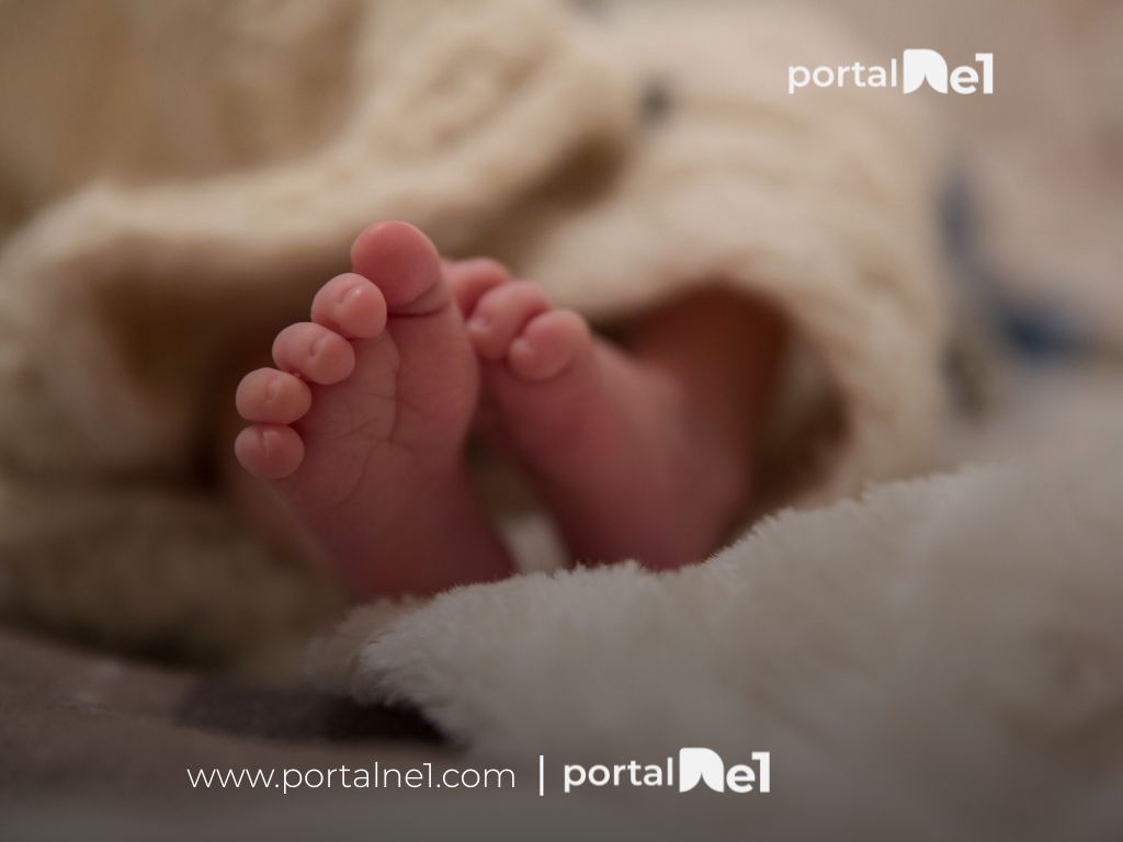 Caso raro: mulher dá à luz quadrigêmeas idênticas na Austrália
