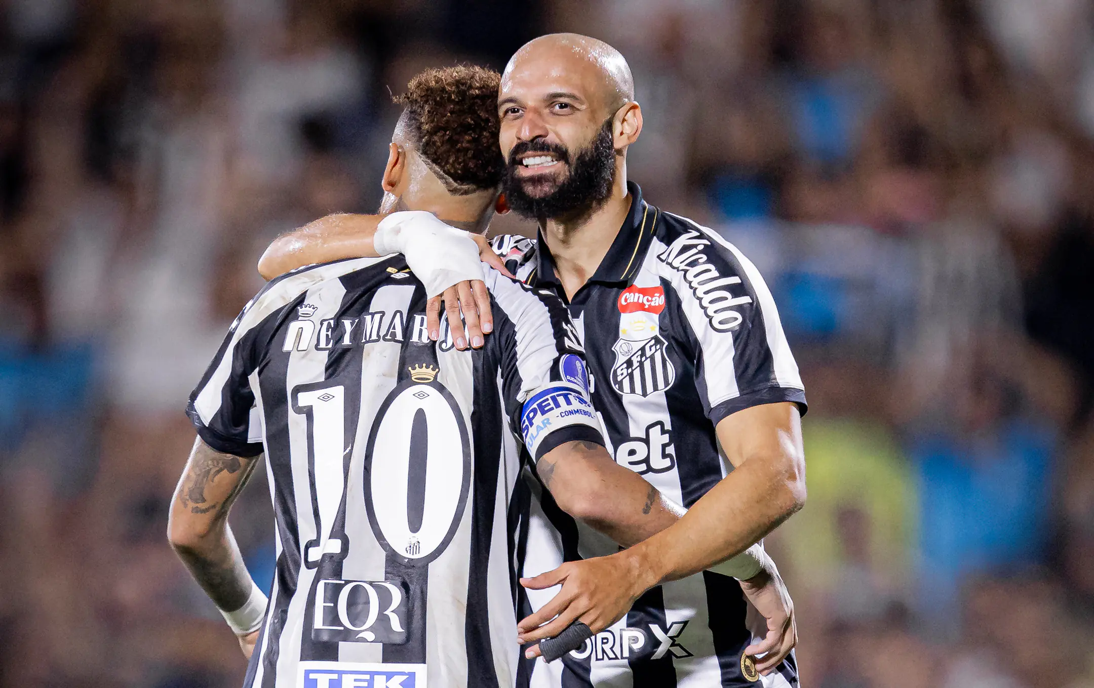 Thaciano sofre lesão muscular e desfalca o Santos contra o Bragantino