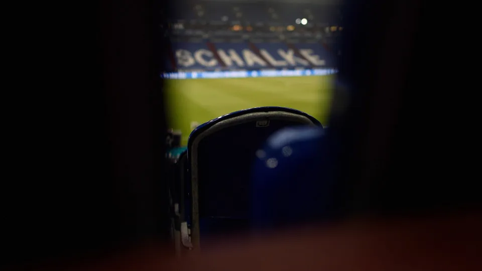 Homem é encontrado morto em estádio do Schalke 04