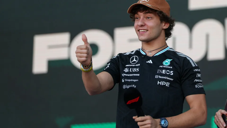 Kimi Antonelli vence GP dos EUA, mas adia título da Fórmula 1
