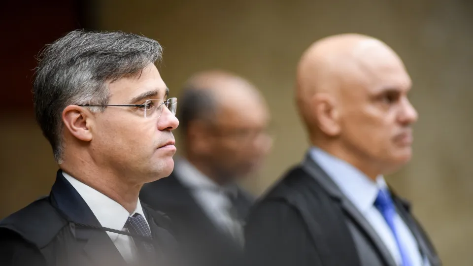 Mendonça pede arquivamento de representação feita por Moraes
