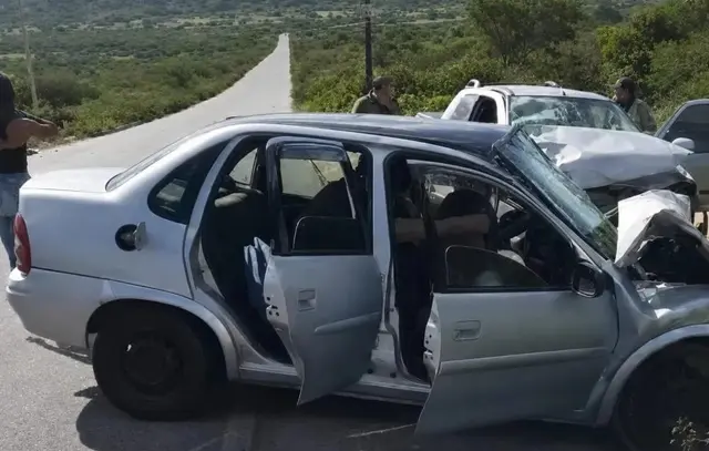 Acidente na PB-177 deixa mulher morta e sete feridos
