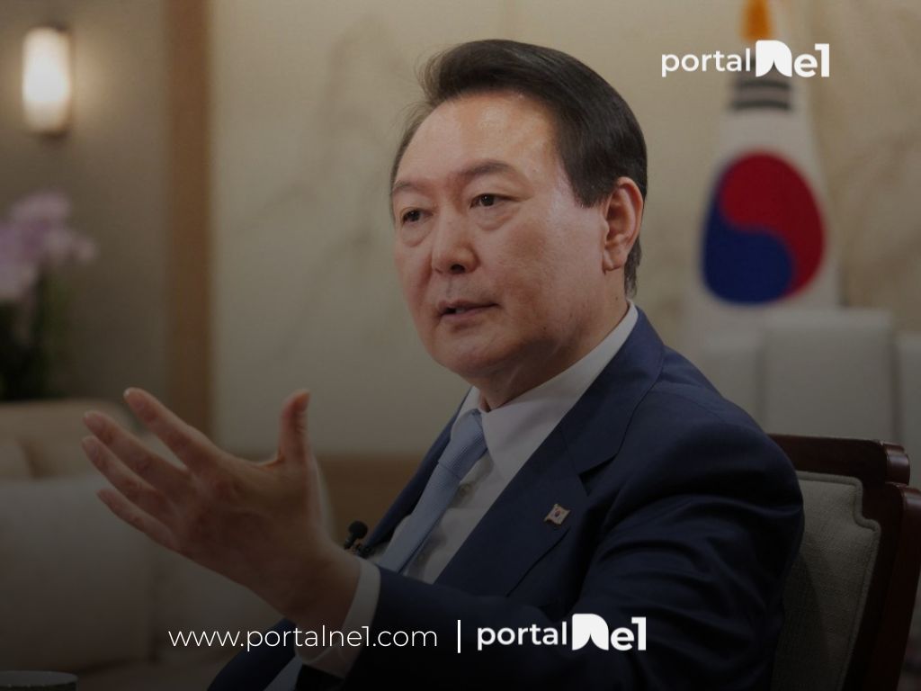 Ex-presidente da Coreia do Sul é condenado a 18 meses de prisão
