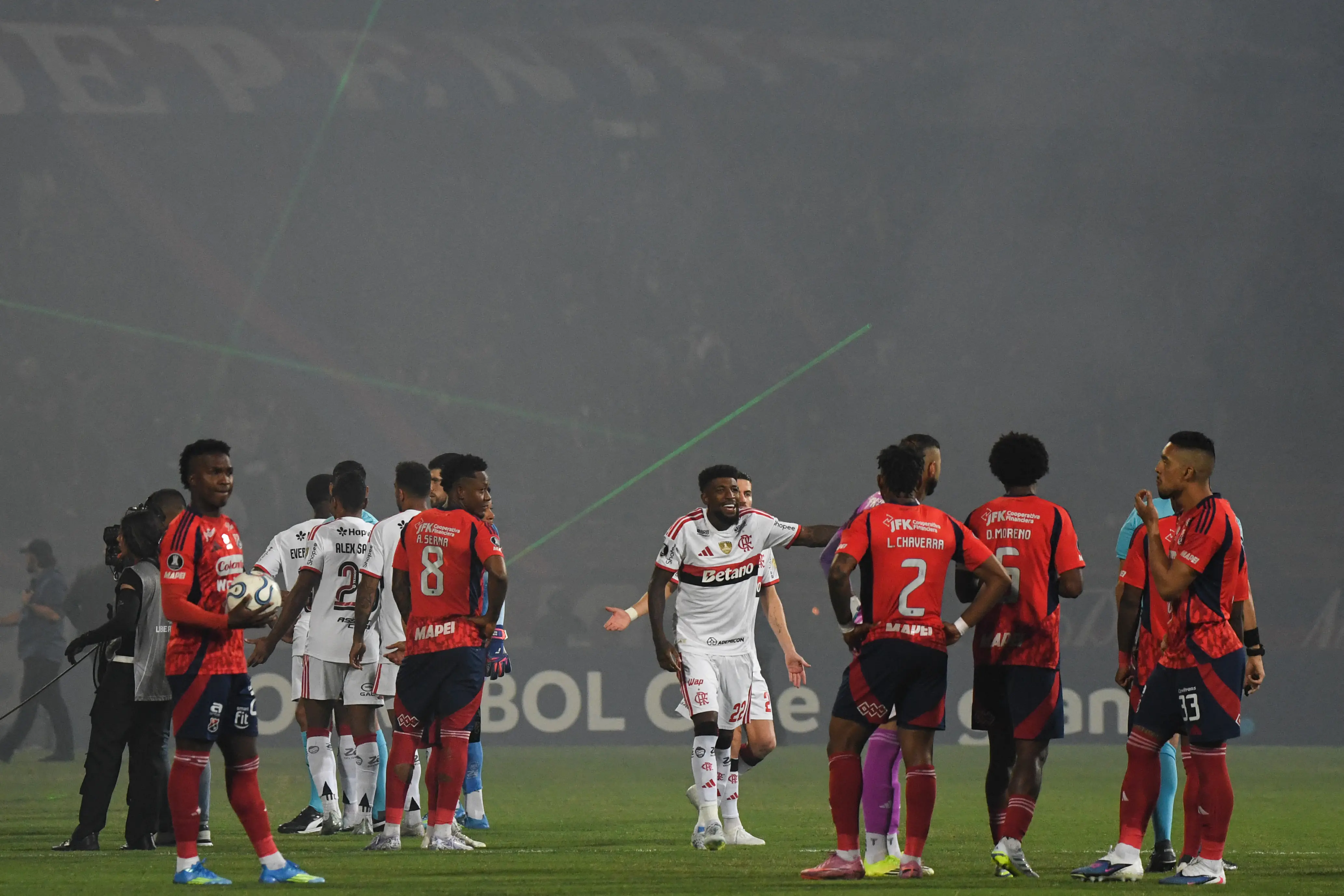 Jogo do Flamengo na Libertadores é cancelado após confusão