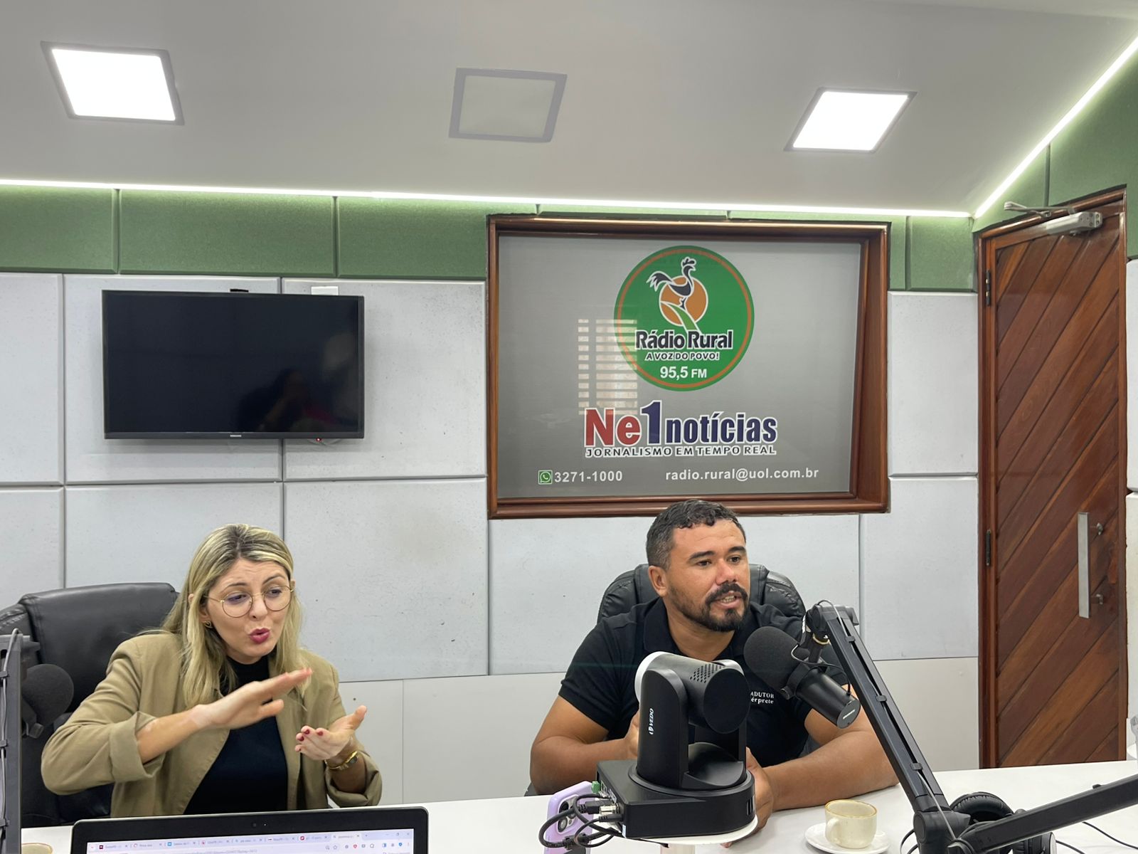 Podcast da Rádio Rural destaca inclusão com intérpretes de Libras