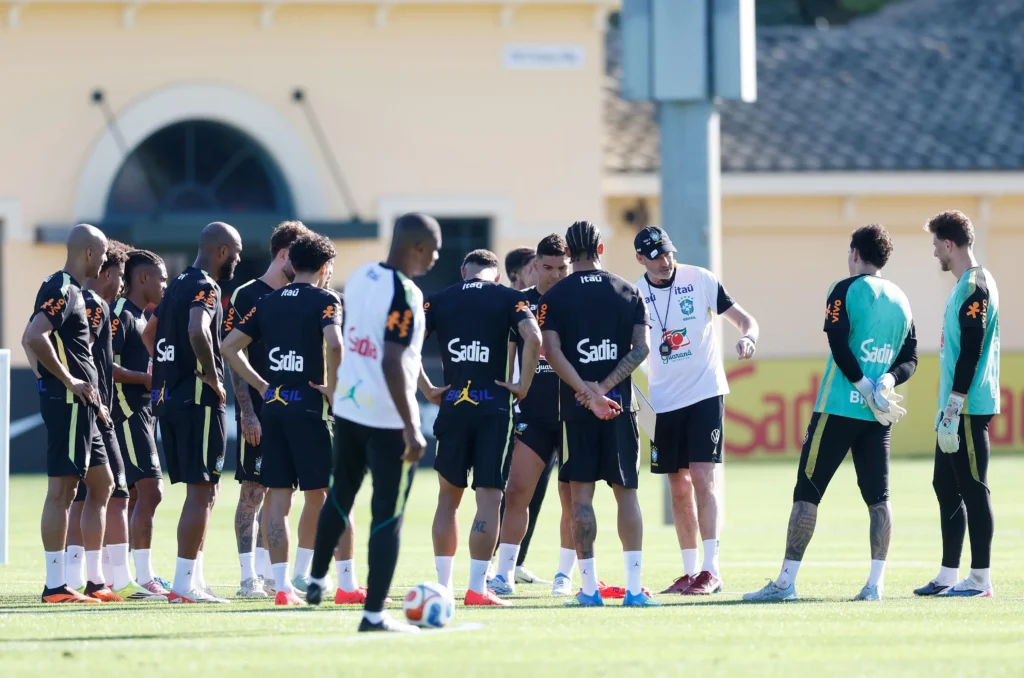 Seleção inicia treinos incompleta para amistoso contra França