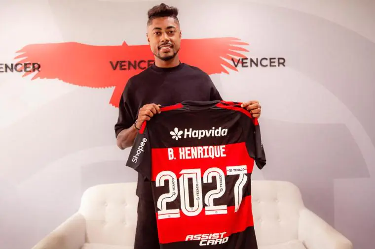 Flamengo renova contrato de Bruno Henrique até 2027