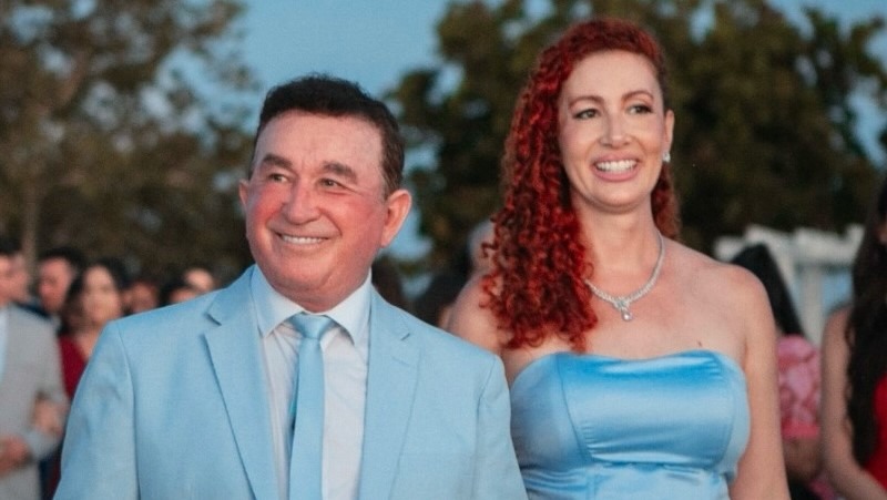Morre Lorena Alves Batista, filha do cantor Amado Batista